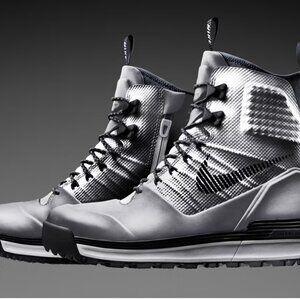 Nike Lunar Terra Arktos Super Bowl • Size 8.5 • Rare Hype Sneaker Boot • Silver